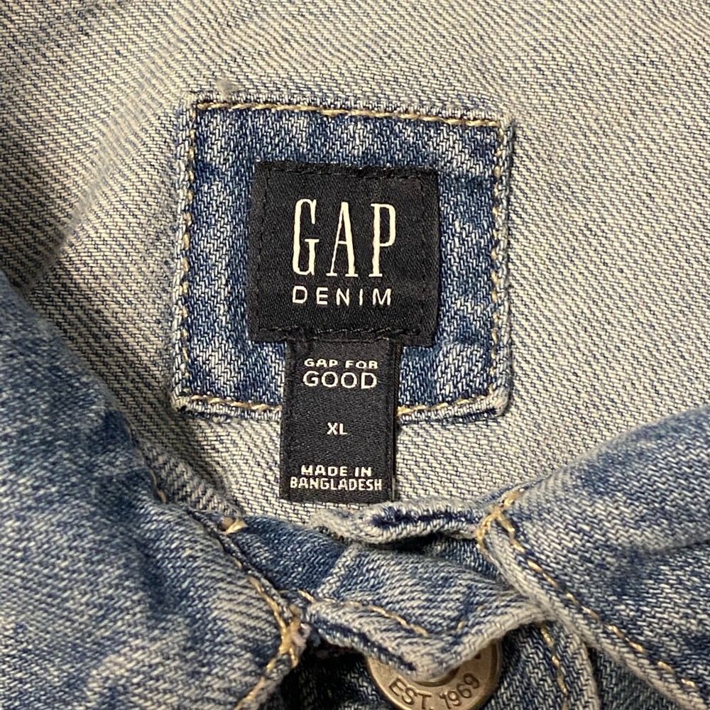 Girl’s Gap jacket 🖤 - Picture 4 of 4